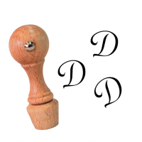 Mini stempel / pieczątka z inicjałem - litera D