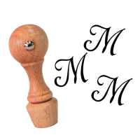 Mini stempel / pieczątka z inicjałem - litera M