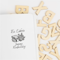 Stempel exlibris KSIĄŻKI I BUKIECIK – odbicie wzoru