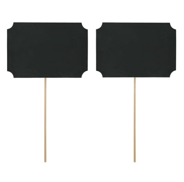 czarne tabliczki na patyczkach