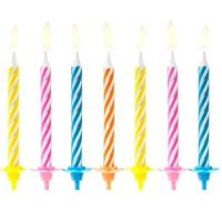Kolorowe świeczki urodzinowe