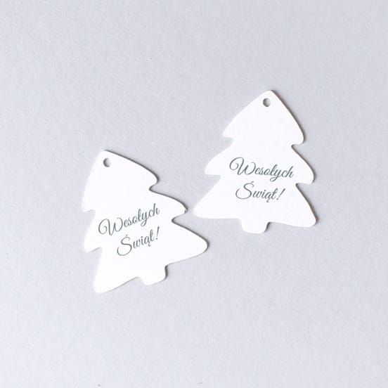 zawieszki w kształcie choinki z napisem wesołych świąt