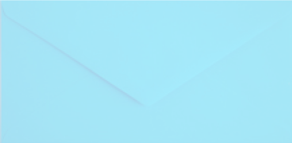 Jasnoniebieska, prostokątna koperta 8x16 cm będzie idealna do kartek i zaproszeń, listów i innych niespodzianek na każdą okazję. - SweetPrint.pl