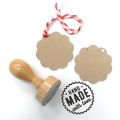 okrągły stempel handmade with love , etykiety tekturowe eko , sznurek pleciony dwukolorowy