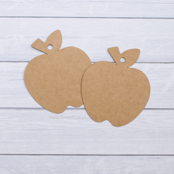 papierowe zawieszki tagi w kształcie jabłka